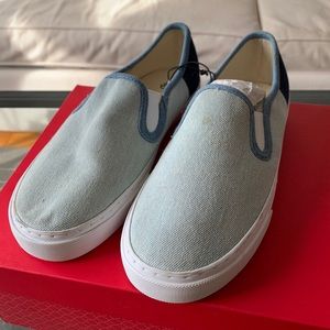 GAP slip-on sneakers